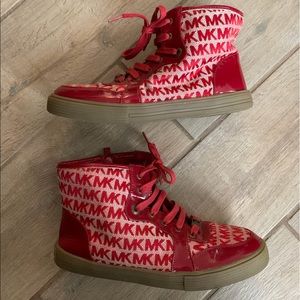 MICHAEL KORS MONOGRAM WOMENS HIGH TOP SNEAKER